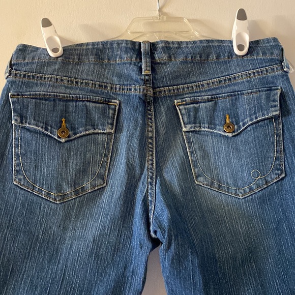 Old Navy low waist stretch shorts - Picture 5 of 9